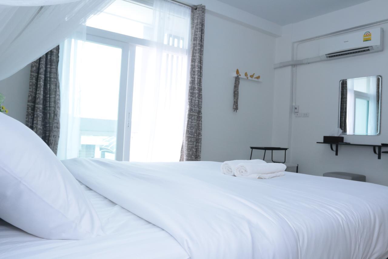 Hasu Guesthouse Hat Yai Exterior photo