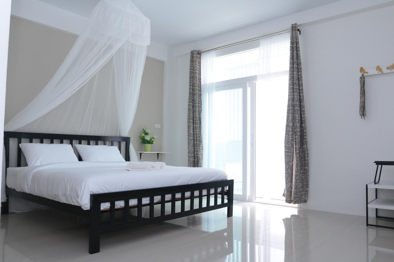 Hasu Guesthouse Hat Yai Exterior photo